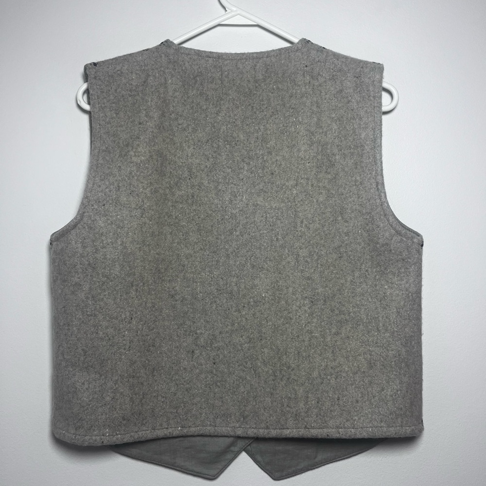 Grandmacore Vintage Vest Wool Blend Gray Embroidered Size Small - Picture 4 of 6